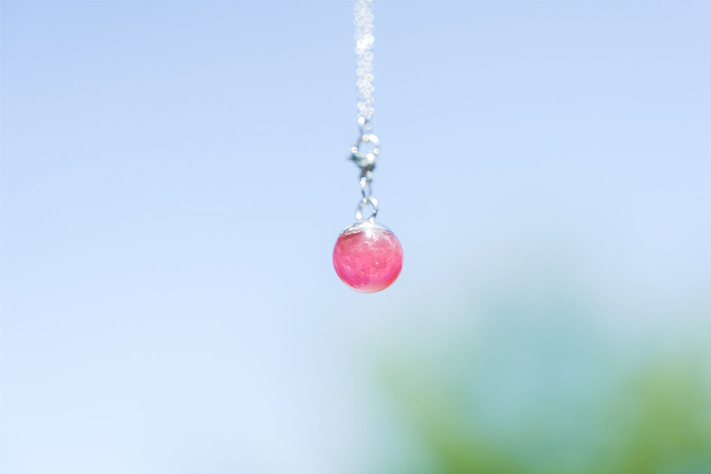 A.Y_Jewelmeの特徴 香りを身につける、新しいアクセサリー
